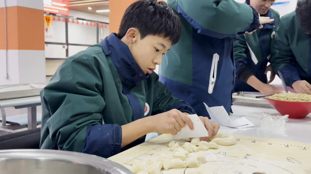 喜迎元旦，情暖校园——山东运河职业中专元旦包水饺活动(图34)