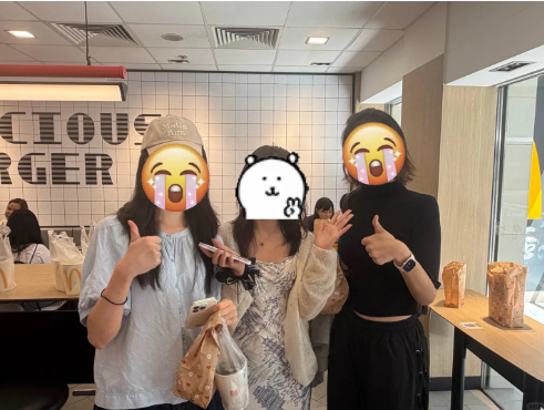 Hong Kong McDonald's Voucher Winner Shares ¥10,000 With Strangers