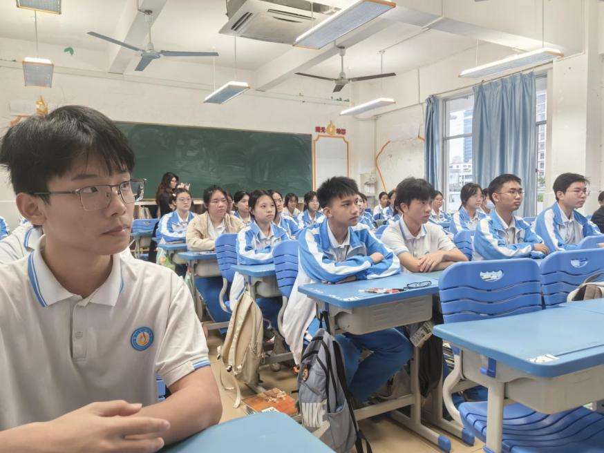 海口实验学校高中部_海口市实验中学高中部_海口实验中学高中部