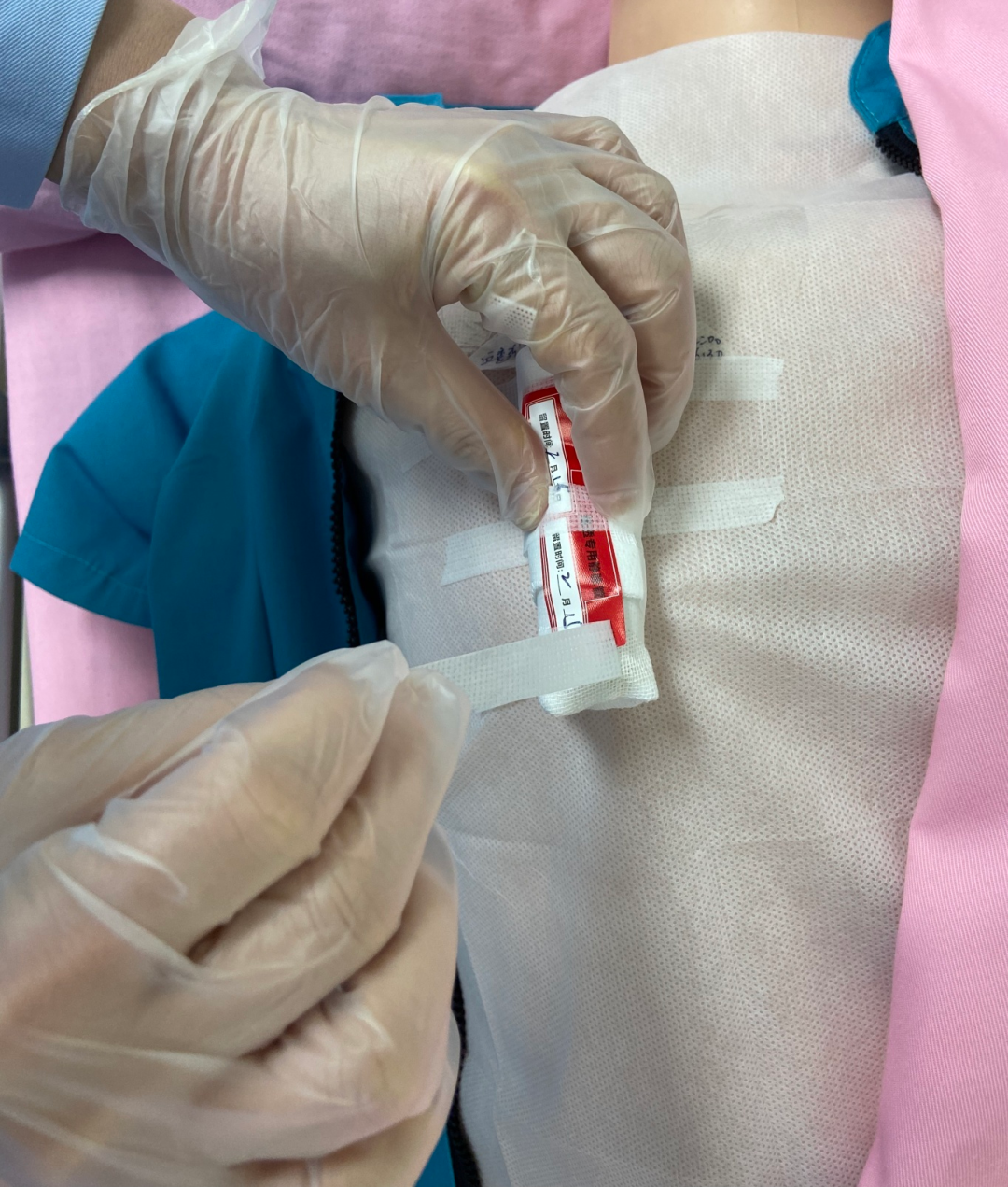 无菌纱块怎么使用一文让你学会透析导管自我换药_https://www.jmylbn.com_新闻资讯_第36张