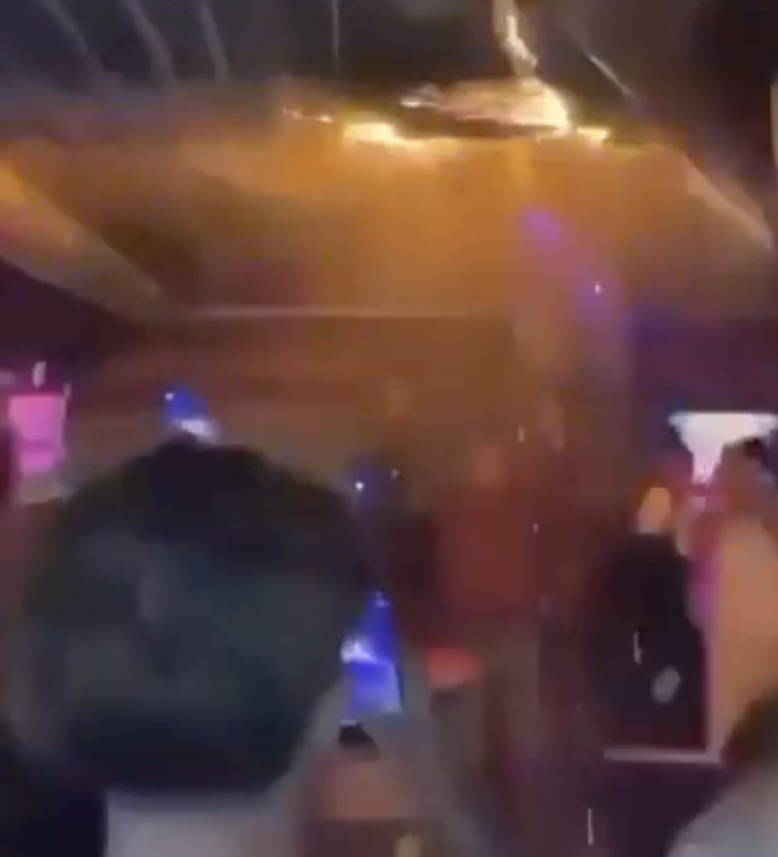 瑞士滑雪胜地酒吧爆炸，40死115伤。