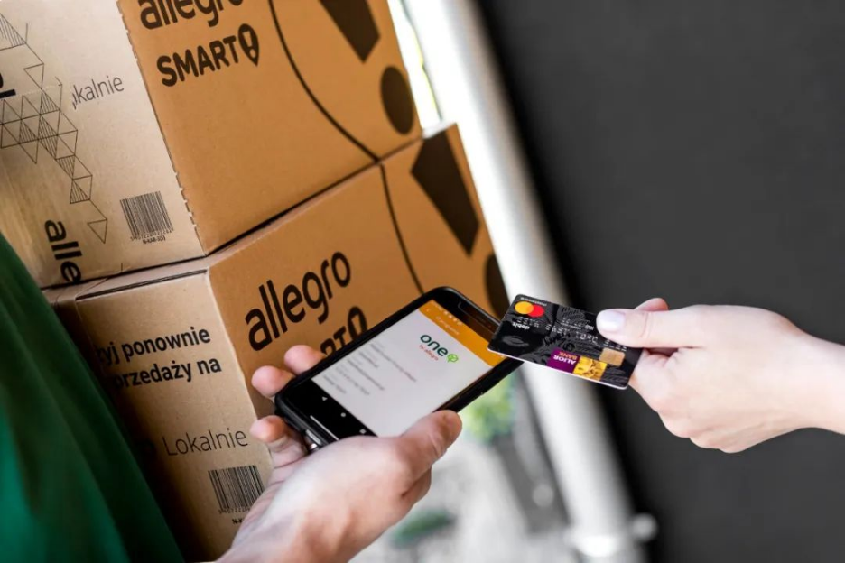 2024年刚开年，各大跨境电商巨头进行得如火如荼的“抢流大战”