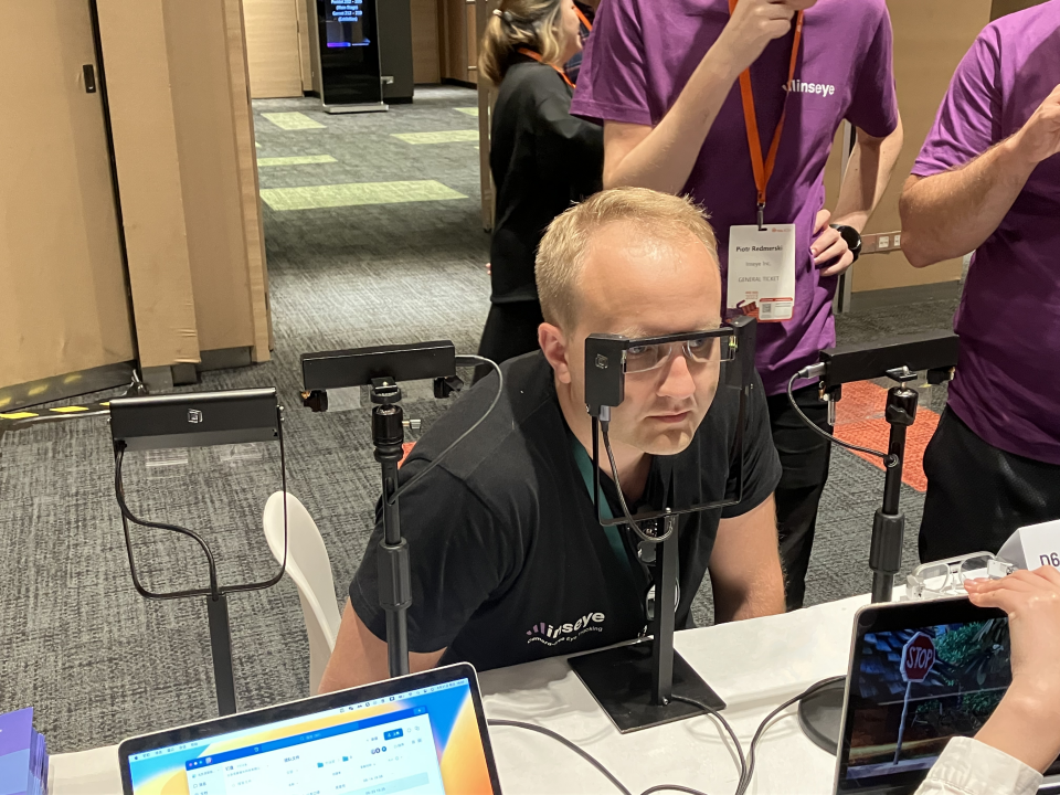 AW60Pro重出山、2D-60实力吸睛，灵犀微光AWE新加坡之行顺利落幕