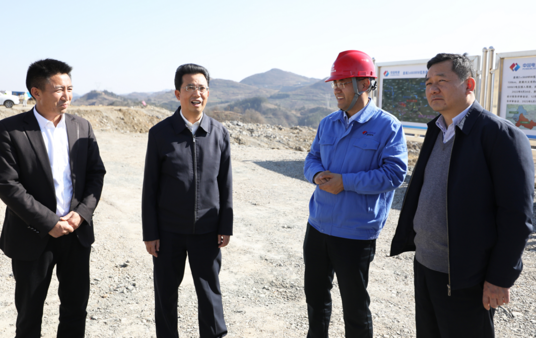 张定超在盘州市调研督导时强调全力抓复工促复产确保实现一季度开门红