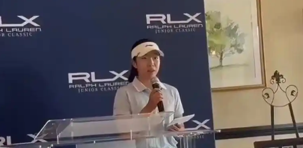 刘国梁想将女儿培养成大满贯运动员,刘国梁女儿夺高尔夫赛首冠，才15岁就这么厉害，果..