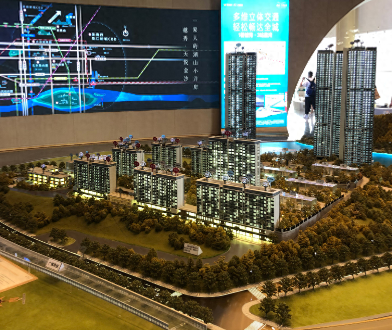 越秀天悦金沙全新底叠板房开放，限时加推小高层