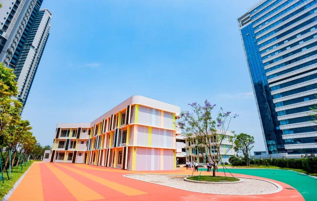 什么样的楼盘最值得买？品实云湖花城给出了“教科书”式的答案！