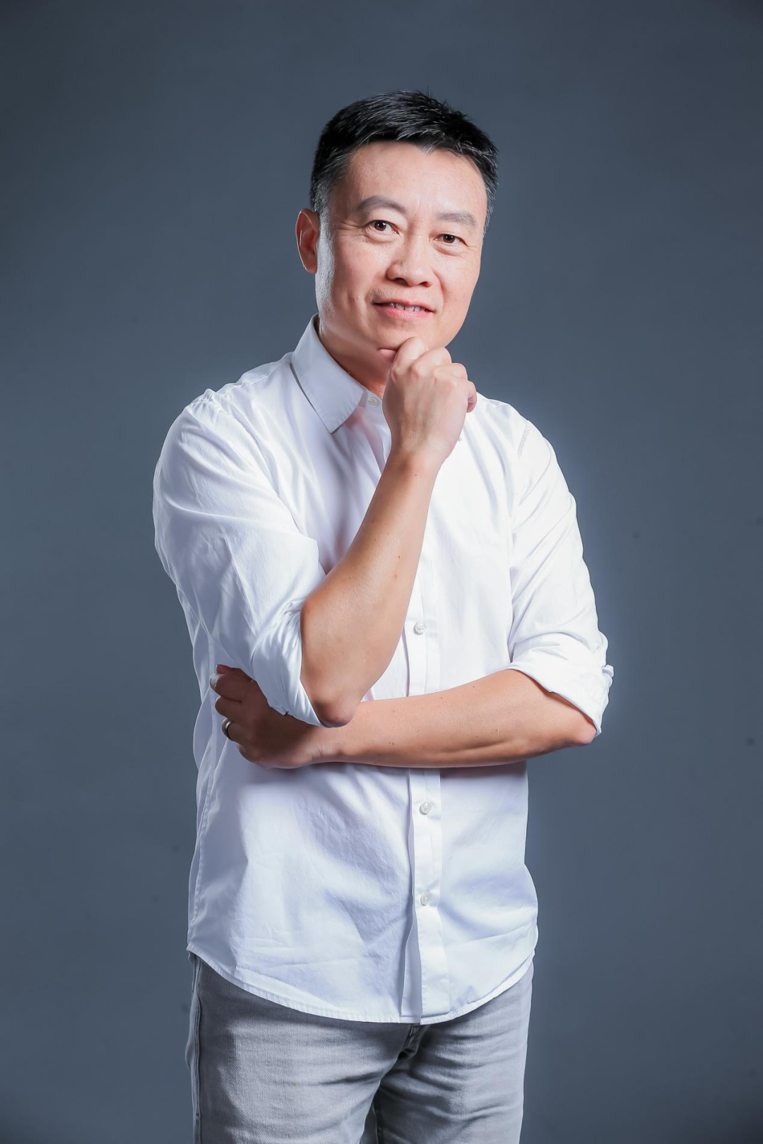 上海步科自动化股份有限公司  董事长总经理 唐咚.png