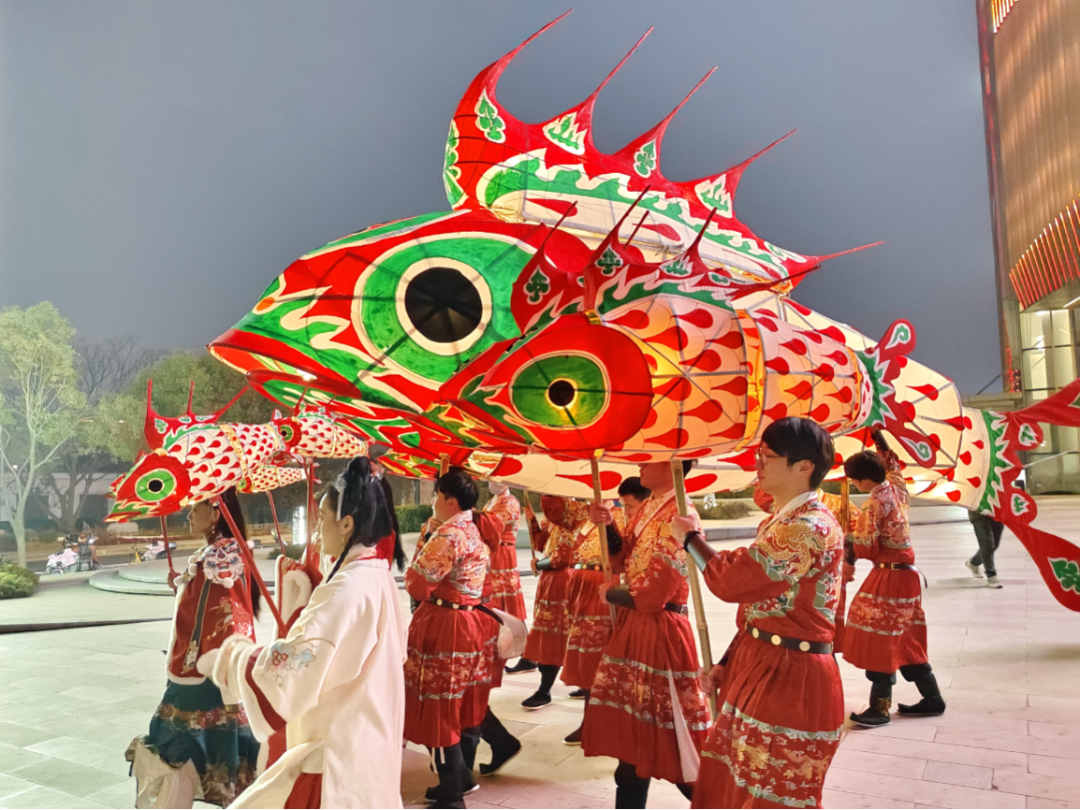 元宵节鱼灯巡游3.jpg