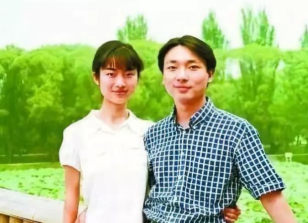 怼哭撒贝宁的央视一哥，婚后丁克22年一直租房，却过着让无数人羡慕的生活...（组图） - 33