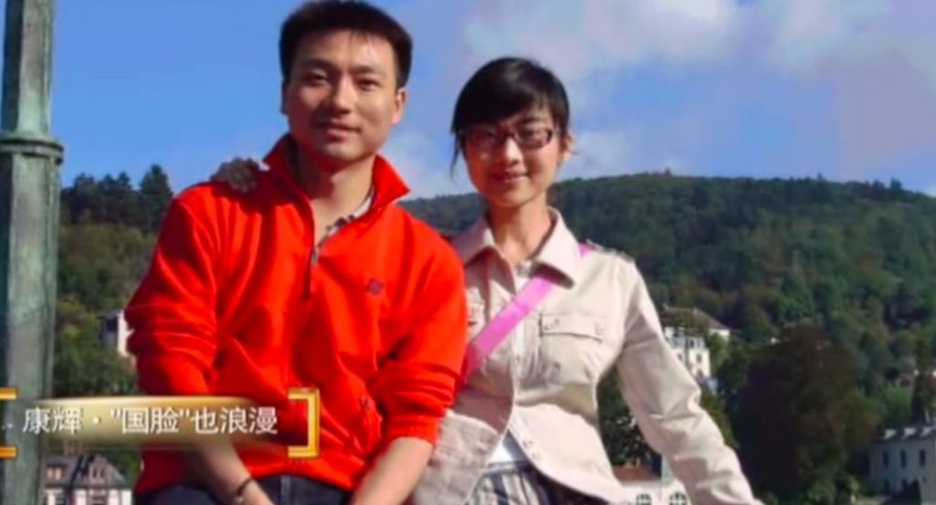怼哭撒贝宁的央视一哥，婚后丁克22年一直租房，却过着让无数人羡慕的生活...（组图） - 35