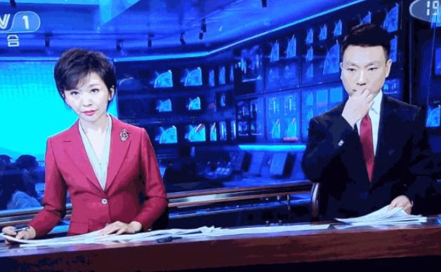 怼哭撒贝宁的央视一哥，婚后丁克22年一直租房，却过着让无数人羡慕的生活...（组图） - 23