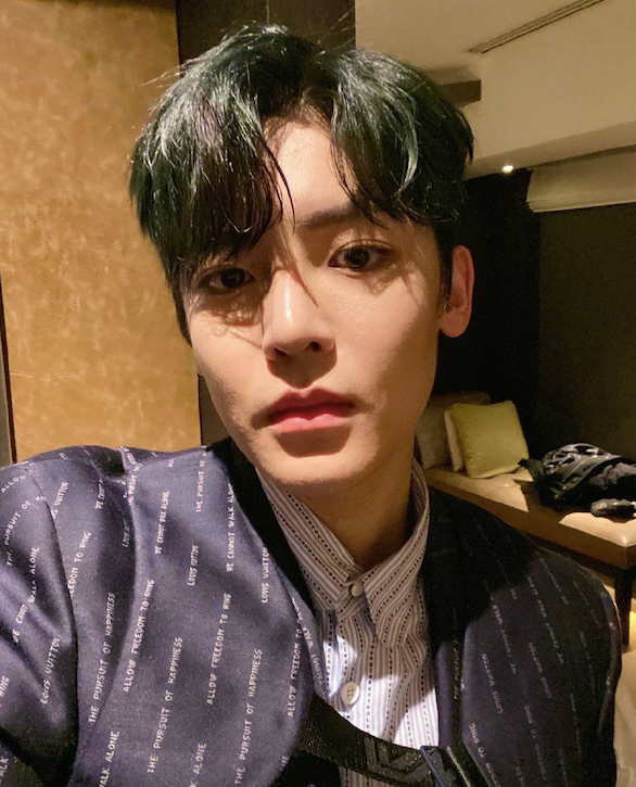 2021流行括号刘海,帅气的秘诀-友友