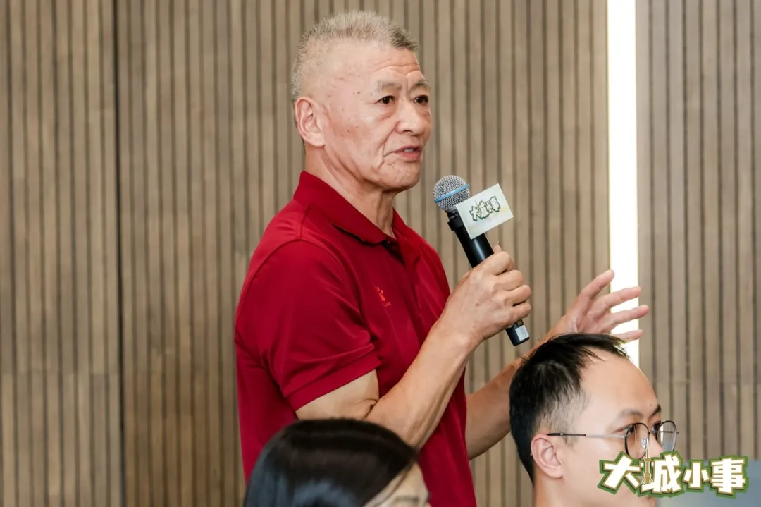 Shanghai Stray Animal Debate ： Feeding Risks, Legal Liability & Community Solutions