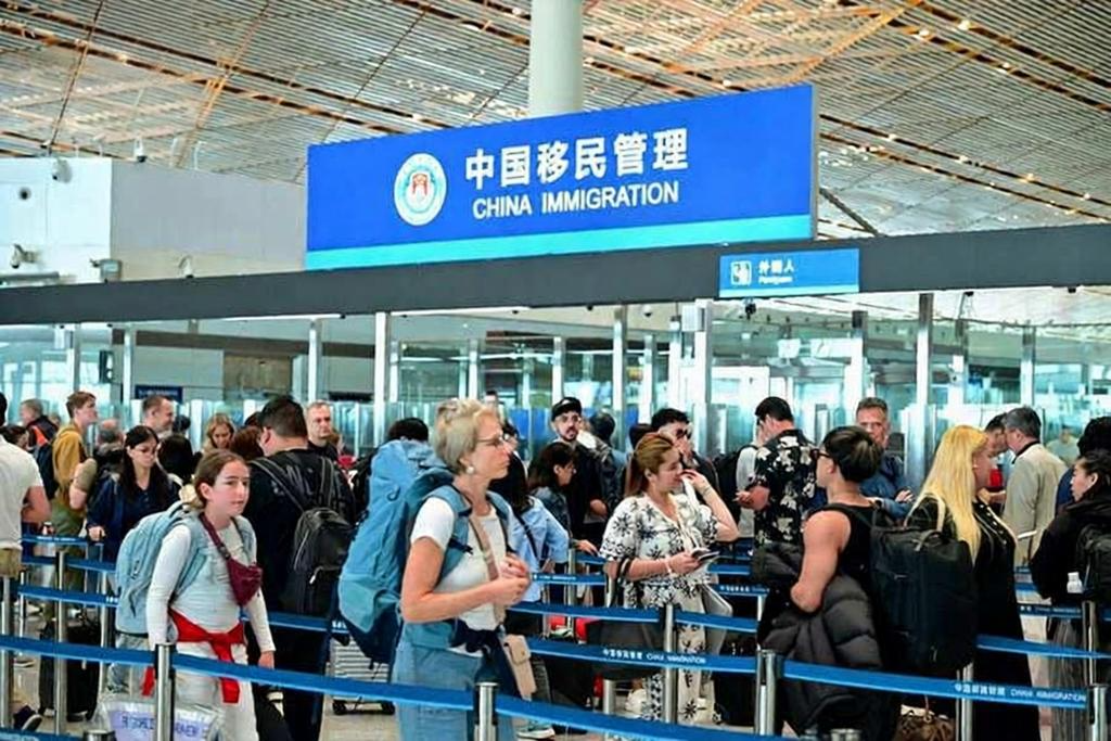 China Inbound Tourism Surges 1240% ： European Summer Travel Boom