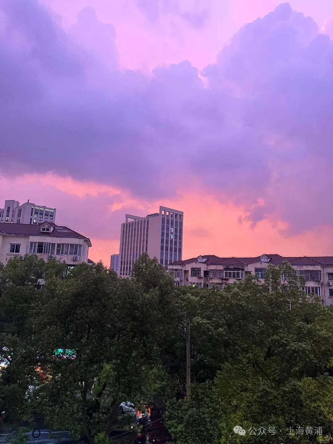 Shanghai Sunset Science ： Why Yesterday's Sky Turned Crimson Red