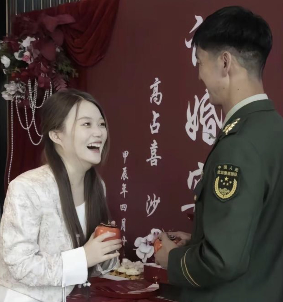 《变形记》主人公高占喜订婚，“我的麦子熟了” 这句话，曾让无数人落泪