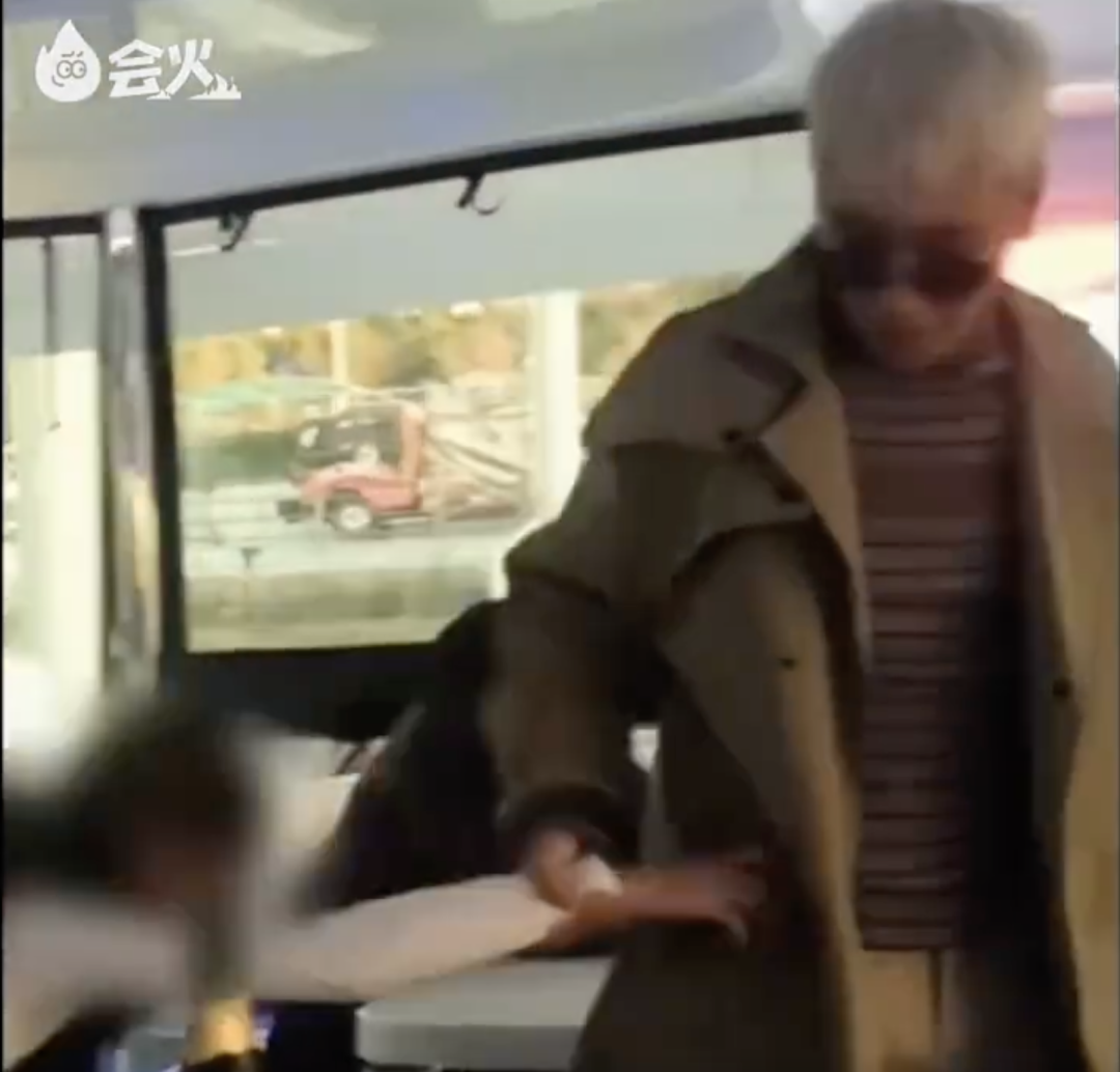 李胜利拖拽女性视频曝光：举起拳头恐吓威胁女生