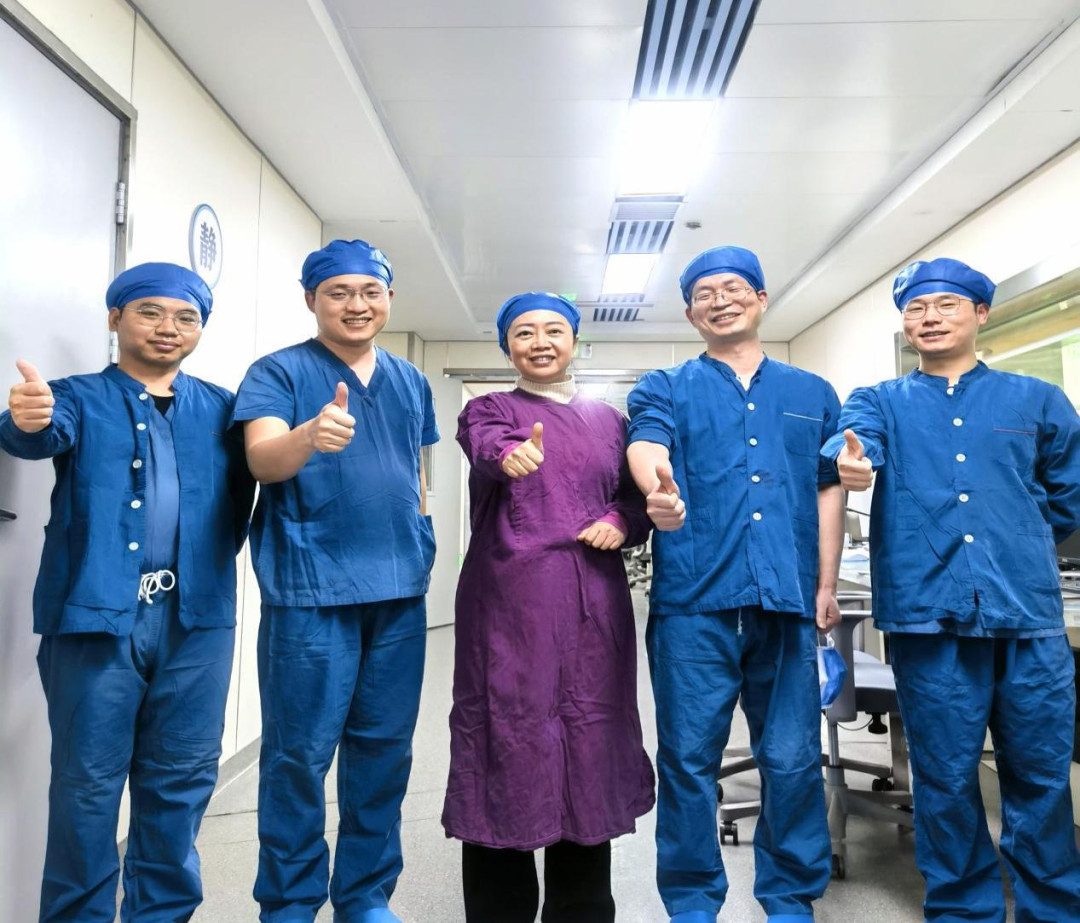 心脏是怎么固定的仁医新术｜江西省心血管病医院完成省内首例主动固定式左室四极电极导线植入_https://www.jmylbn.com_新闻资讯_第2张