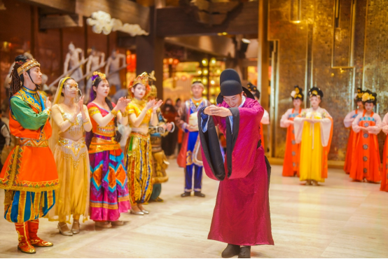 隋唐洛阳城景区面向全球属龙游客、名字中带“龙”字的游客 免入园门票!