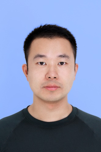 福州大学厦门工艺美术学院彭汉宗副教授，硕士生导师，研究领域为中国画佛教美术石窟艺术