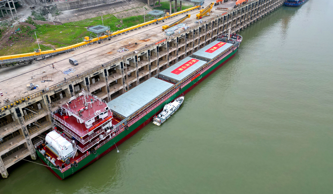 书记区长答｜万州：建设重庆重要城市副中心！2027年→1小时宜昌、2小时西安武汉、3小时郑州