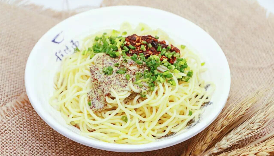 书记区长答｜万州土特产9张金名片！果、酒、菜、面、茶、鱼、油、梳、锦