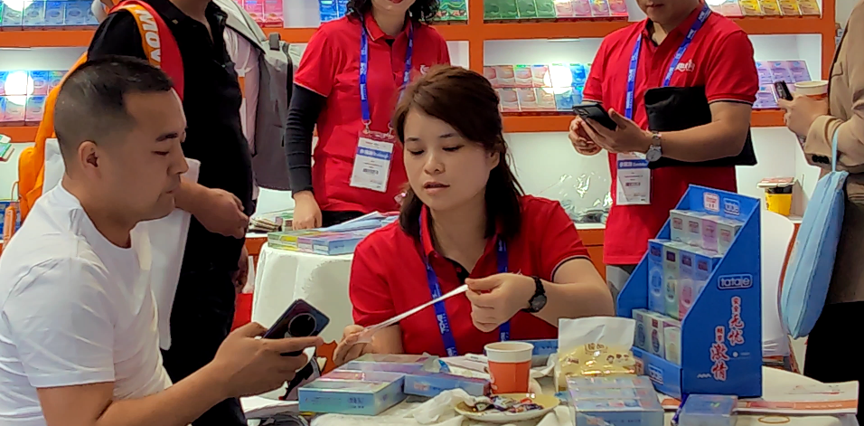 全国药交会收官  康祥计生专柜利润倍增解决方案受市场青睐4.png