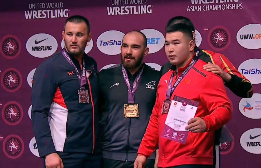 2024年亚洲国际式摔跤锦标赛内蒙古男子自由式摔跤队获得1铜