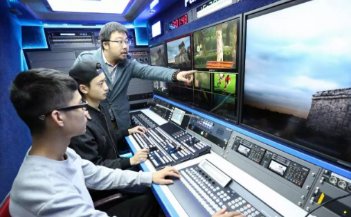 四川电影电视学院2022年校考专业考试内容