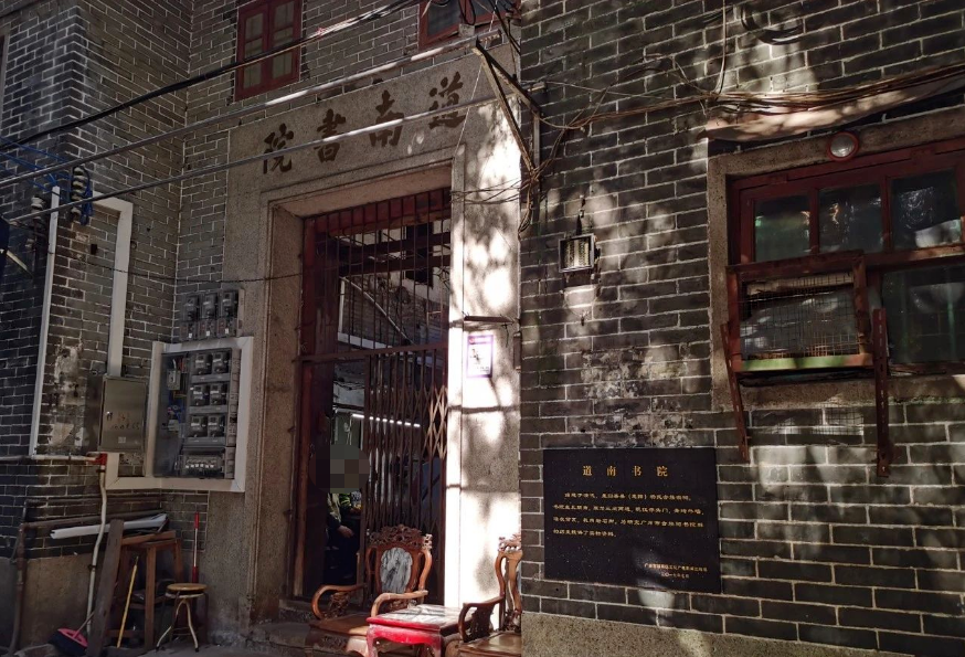 公园前君熙府吹风10万+/平，看户型图验资100万！