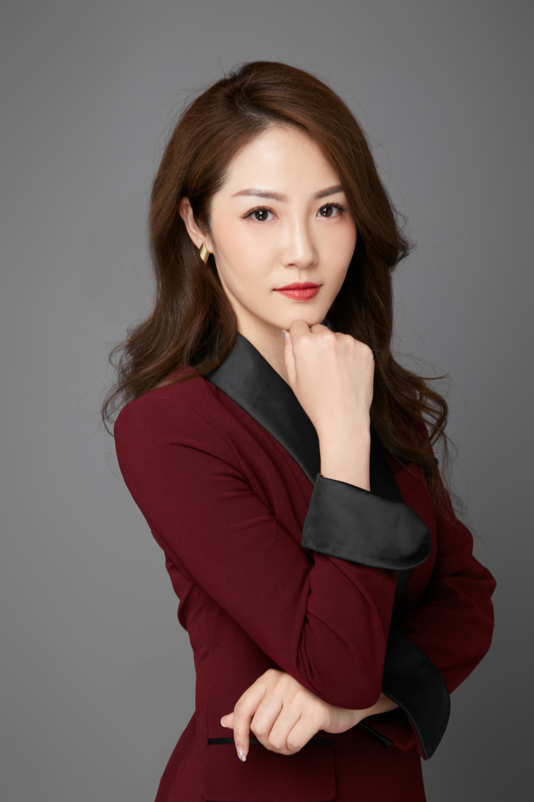 瑞丽模特顾问新闻非物质文化遗产以使命重振国潮顾问x瑞丽开启非物质