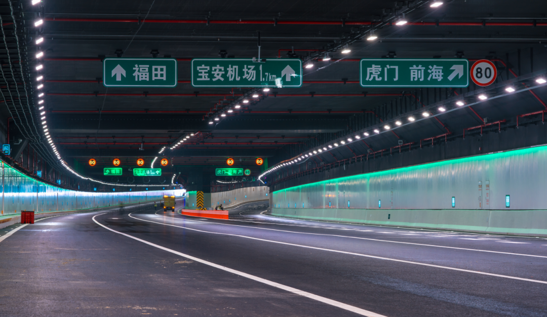 最新回应！深中通道海底隧道“最美天幕”去哪啦？