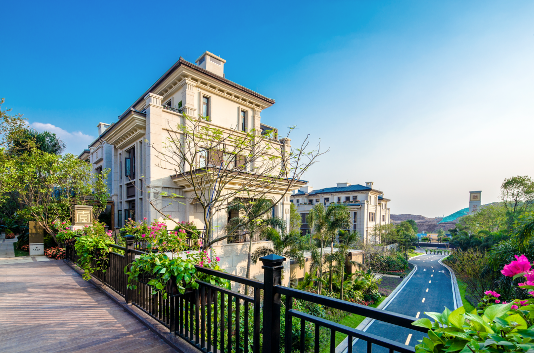 白云龙湖天著周末开放叠院样板房！