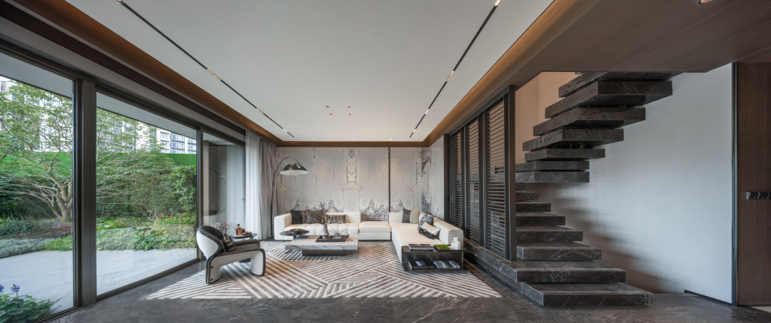 白云龙湖天著周末开放叠院样板房！