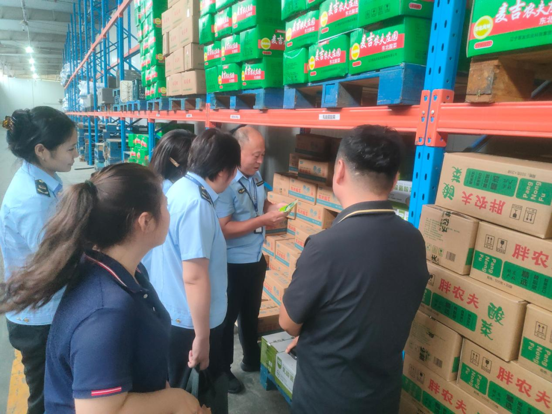 _国庆假日市场供给丰富_食品在国庆促销活动