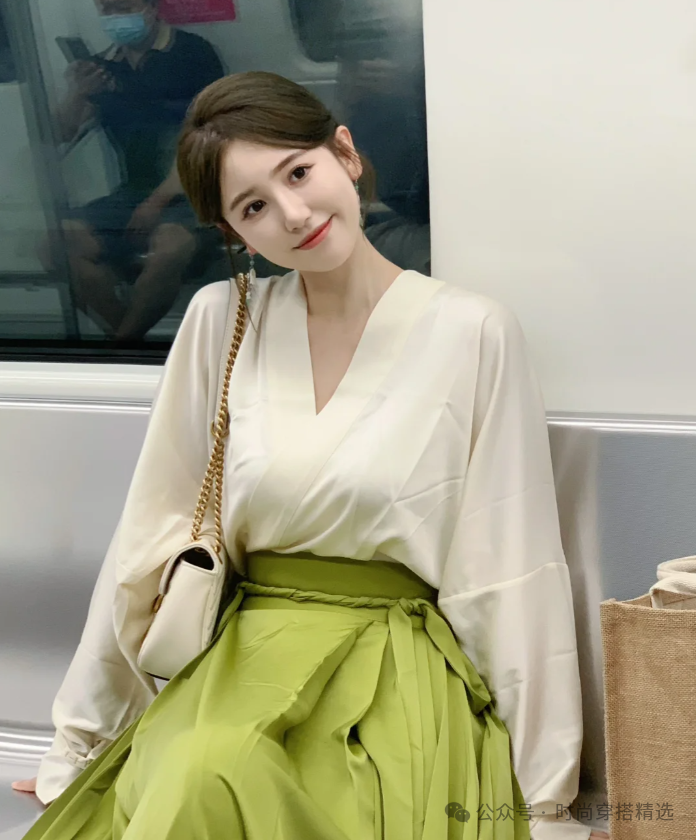 春天馬面裙日常穿搭，溫婉淡雅，也很適合通勤呢！