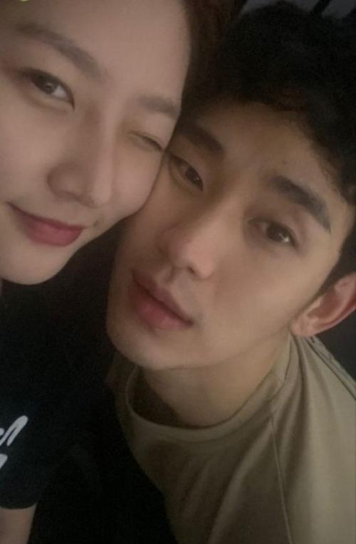 金秀贤如何平衡工作与生活_金秀贤如何平衡工作与生活_金秀贤如何平衡工作与生活