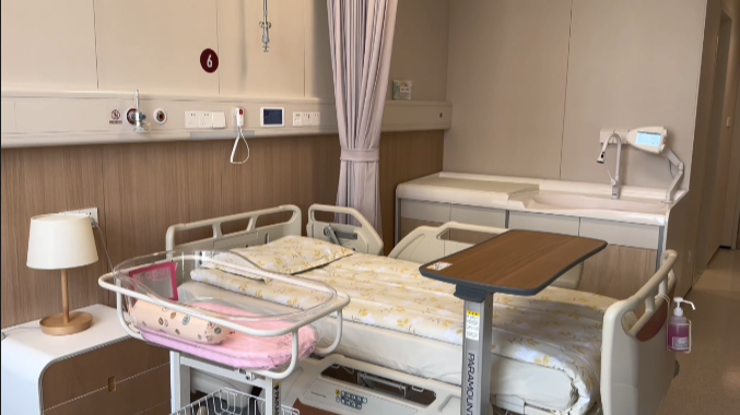 病房电动床怎么用丁家庄院区动态丨走进细节满满的家庭化病房_https://www.jmylbn.com_新闻资讯_第5张