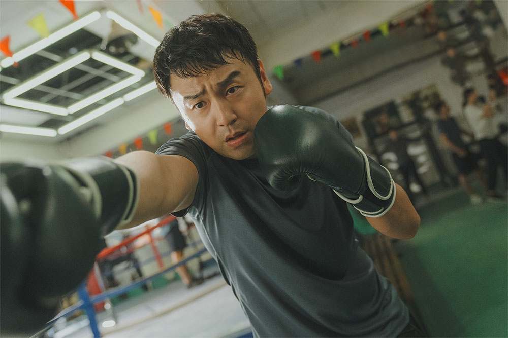 网友总结说,孙艺洲是有钱的窝囊废,上班只是为了打发时间;白客是白领