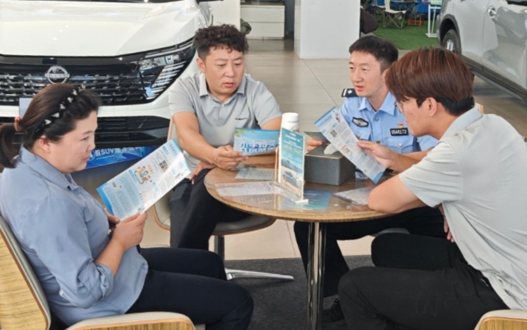 博乐市九中禁毒宣传1 (4).jpg