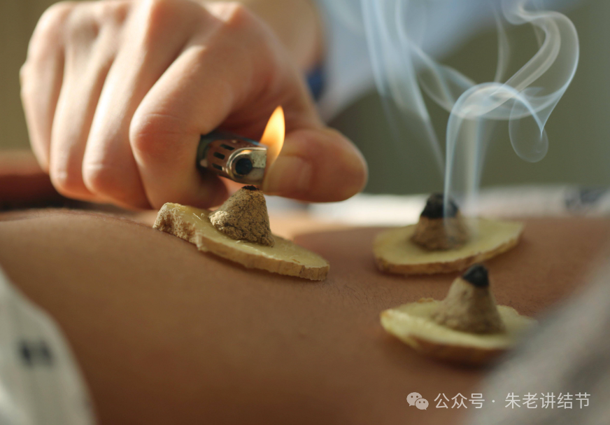 其实艾灸对甲状腺结节是有好处的,治疗