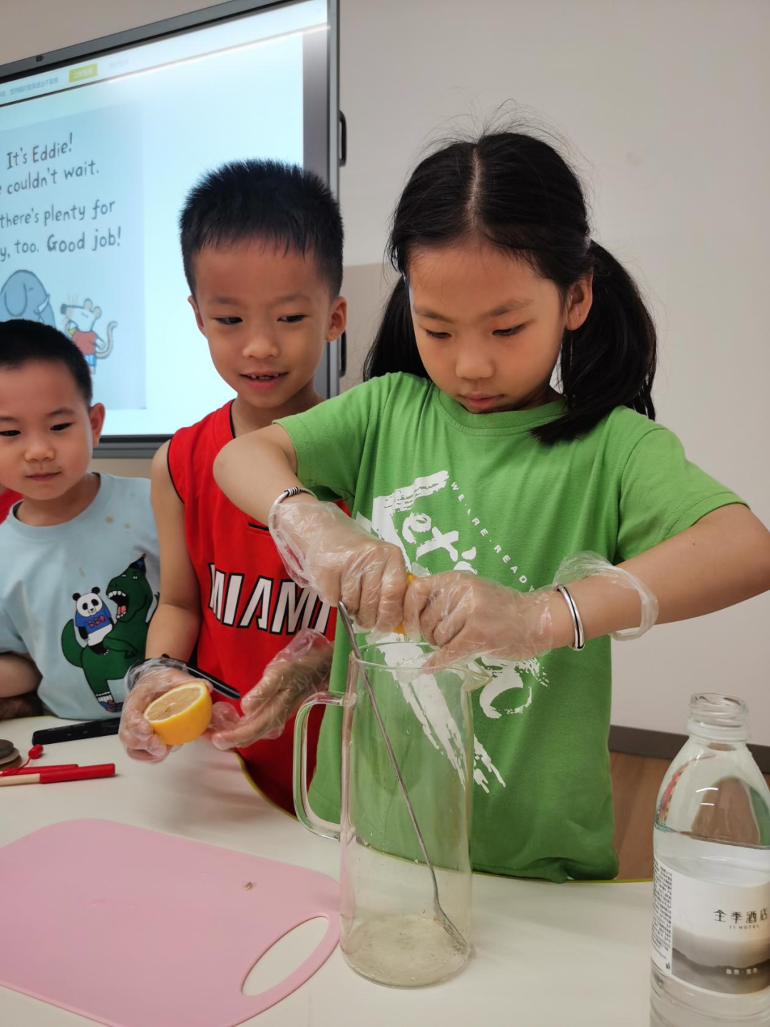 bd8880ab0c535396983b36ac0284a8b3