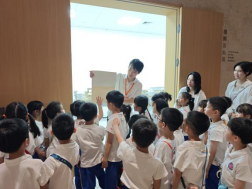 7dab0d2715e640317cbcc4a55bdc61bb