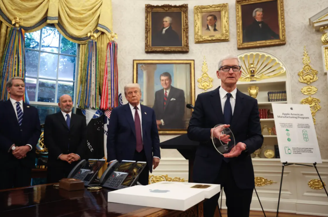 芯片“大突围”：特朗普100%关税下，谁能靠“美国制造”上岸？