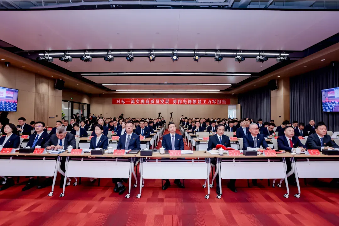 今晚必开生肖图特马