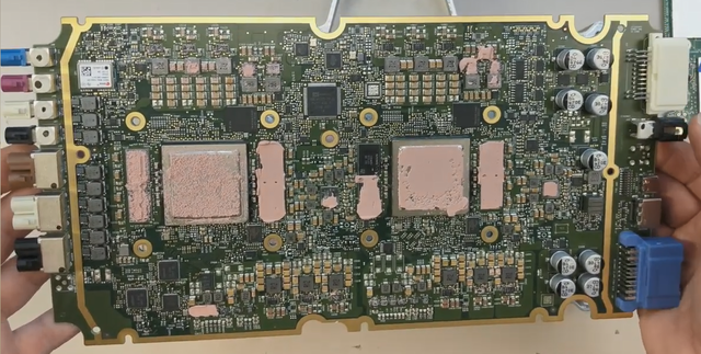 拆解Model S Plaid的计算平台的图9