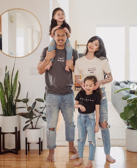 【育儿】“迪士尼公主”生Baby了？3岁就有惊人发量，网友：还好继承老妈的美貌，不然...（组图） - 15
