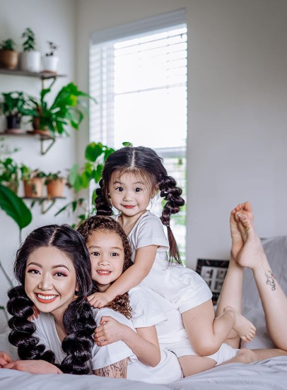 【育儿】“迪士尼公主”生Baby了？3岁就有惊人发量，网友：还好继承老妈的美貌，不然...（组图） - 14