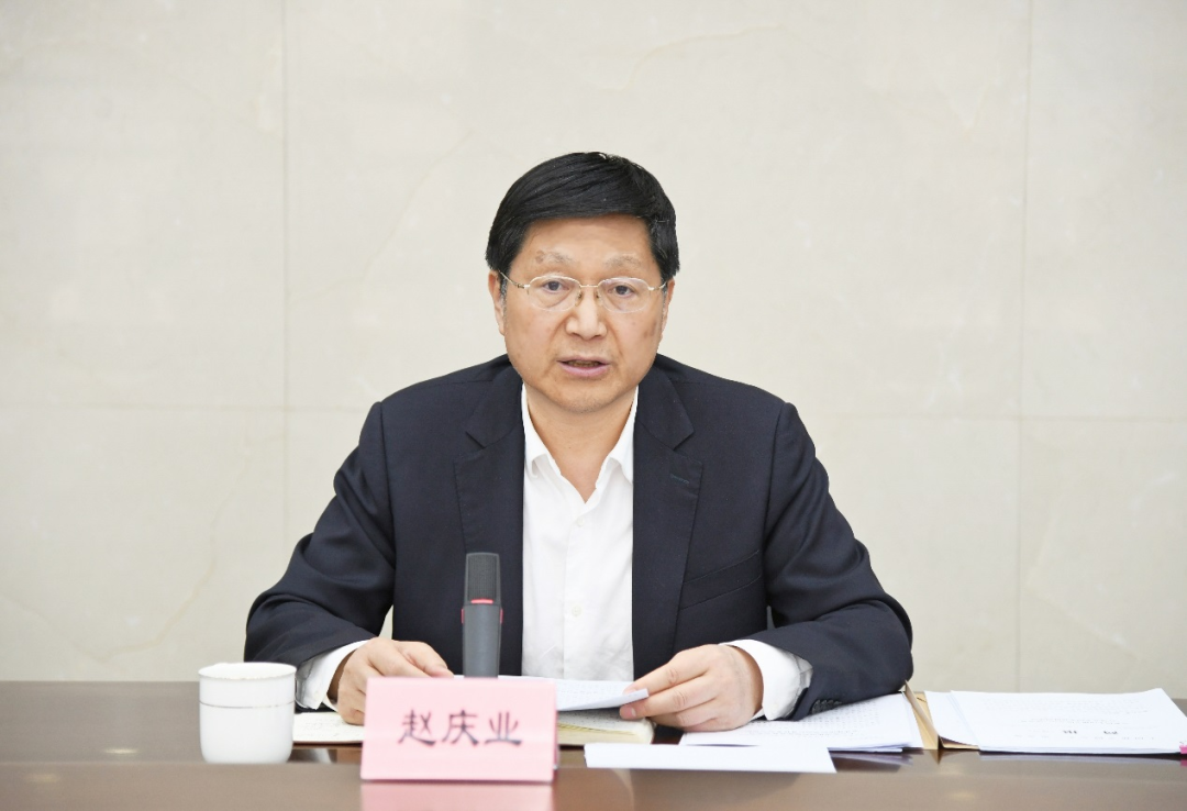 省财政厅召开党组(扩大)会议传达学习全国两会精神-河南省财政厅